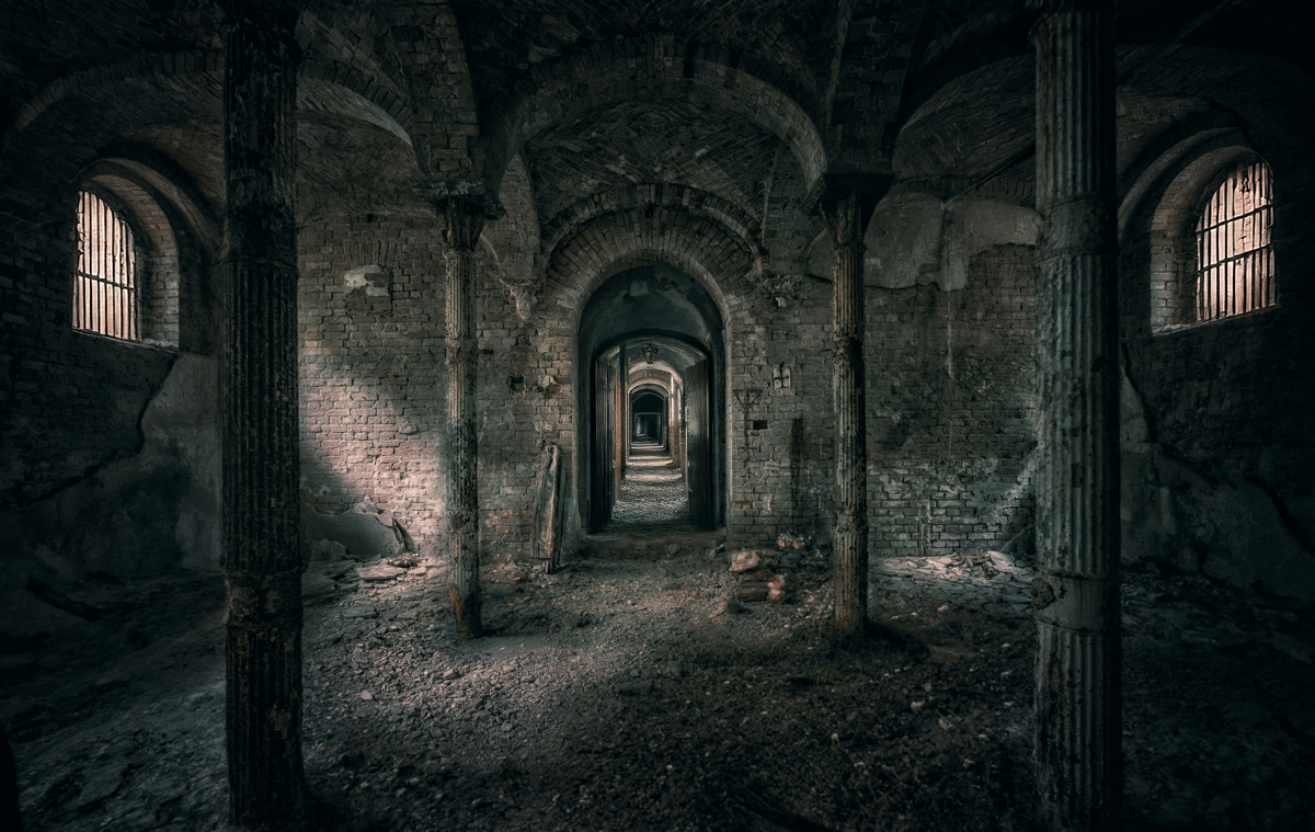 How to Create a Sensory Dungeon Crawl with Light, Sound, and Scent