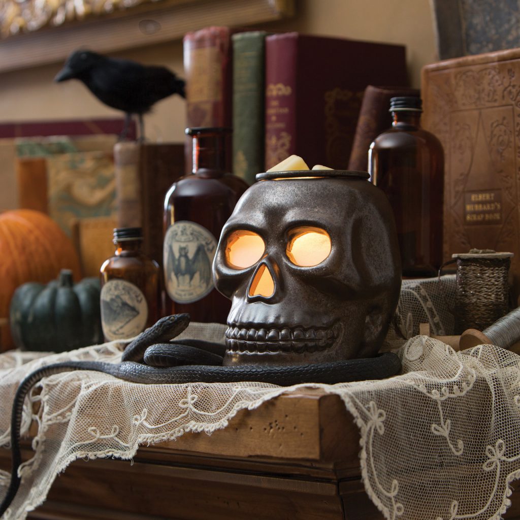 Fragrance Warmer - Skull Illumination - Cantrip Candles