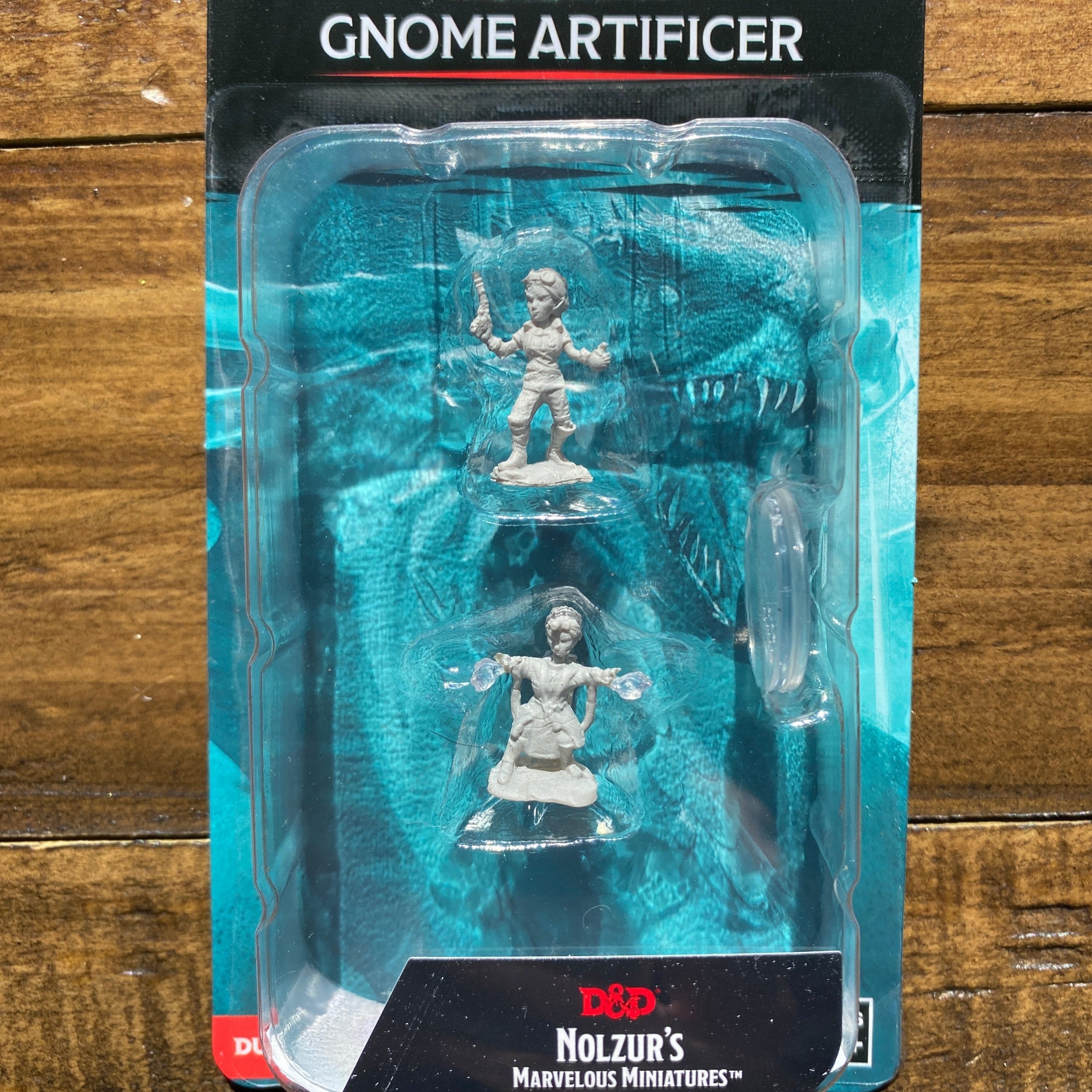 Wizkids Gnome Artificer Miniature - Cantrip Candles